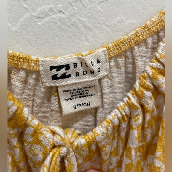 Billabong Daisy Wave Mini
Dress - Picture 7 of 7